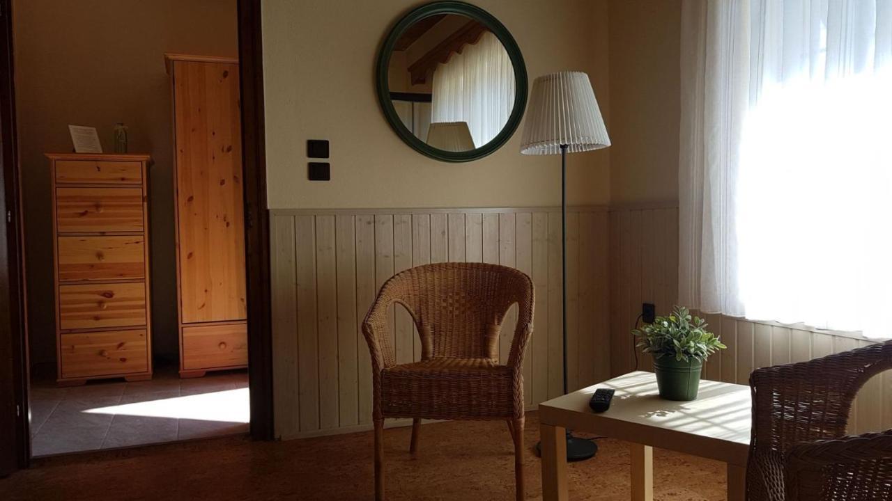 Fertőrákos Huber Panzio Bed & Breakfast エクステリア 写真