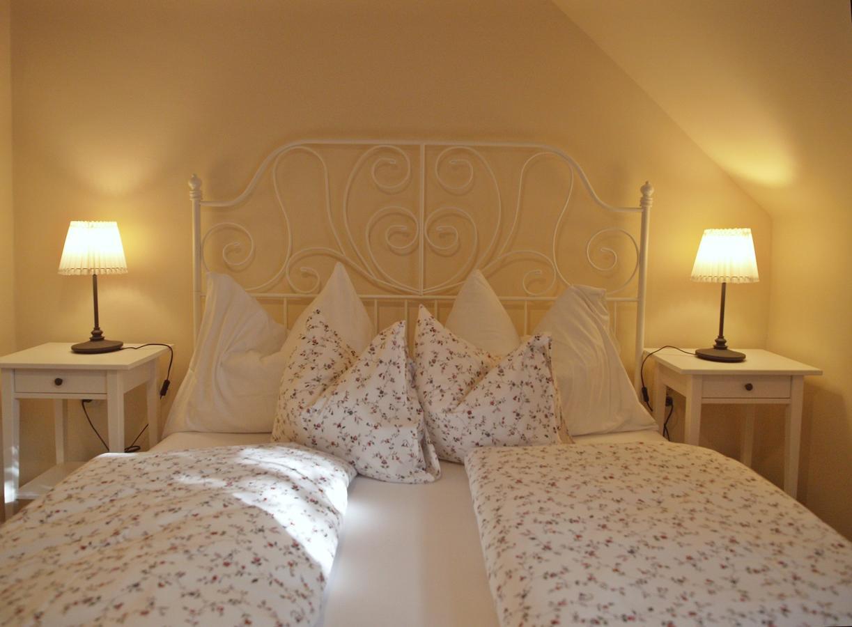 Fertőrákos Huber Panzio Bed & Breakfast エクステリア 写真